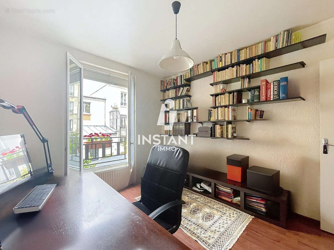 Maison à CHARENTON-LE-PONT