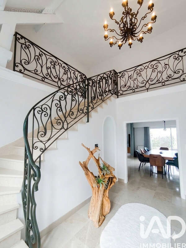 Photo 3 - Maison à MONTLUCON