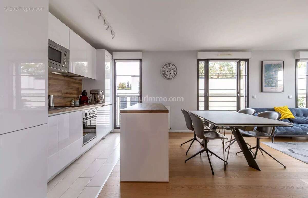 Appartement à NOGENT-SUR-MARNE
