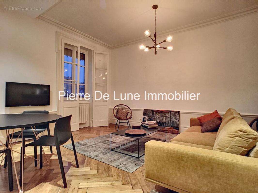 Appartement à LYON-5E