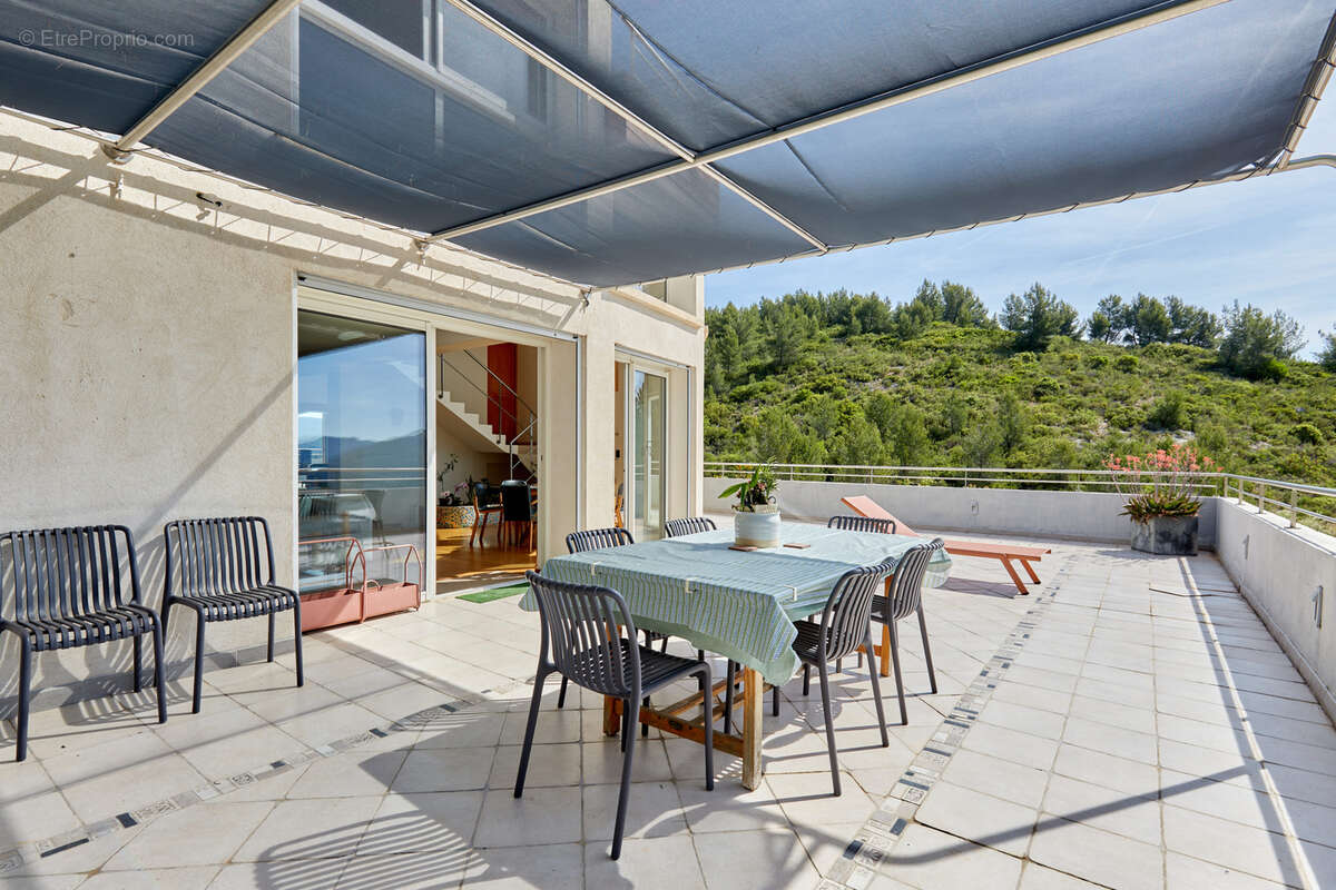 Maison à ROQUEVAIRE