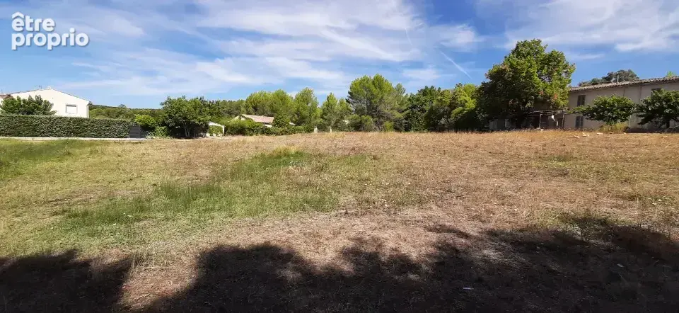Terrain à SAINT-ANTONIN-DU-VAR