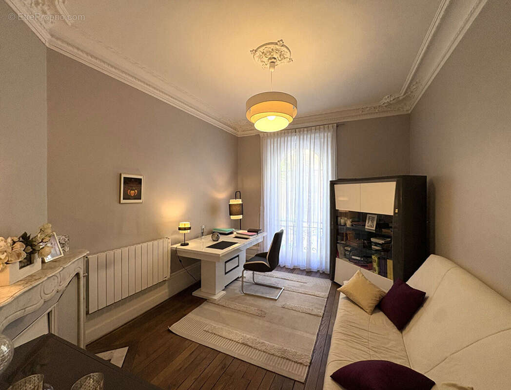 Appartement à CHARLEVILLE-MEZIERES