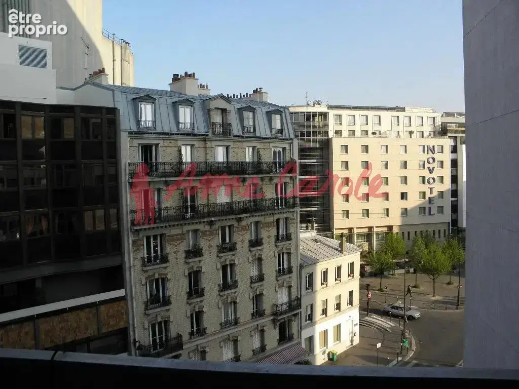 Appartement à PARIS-15E