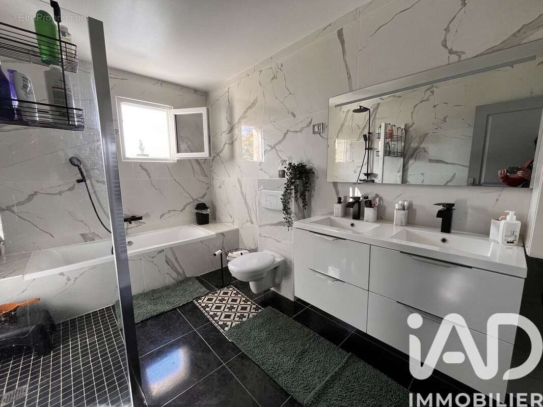 Maison 155 m² à Couzeix  - photo 7