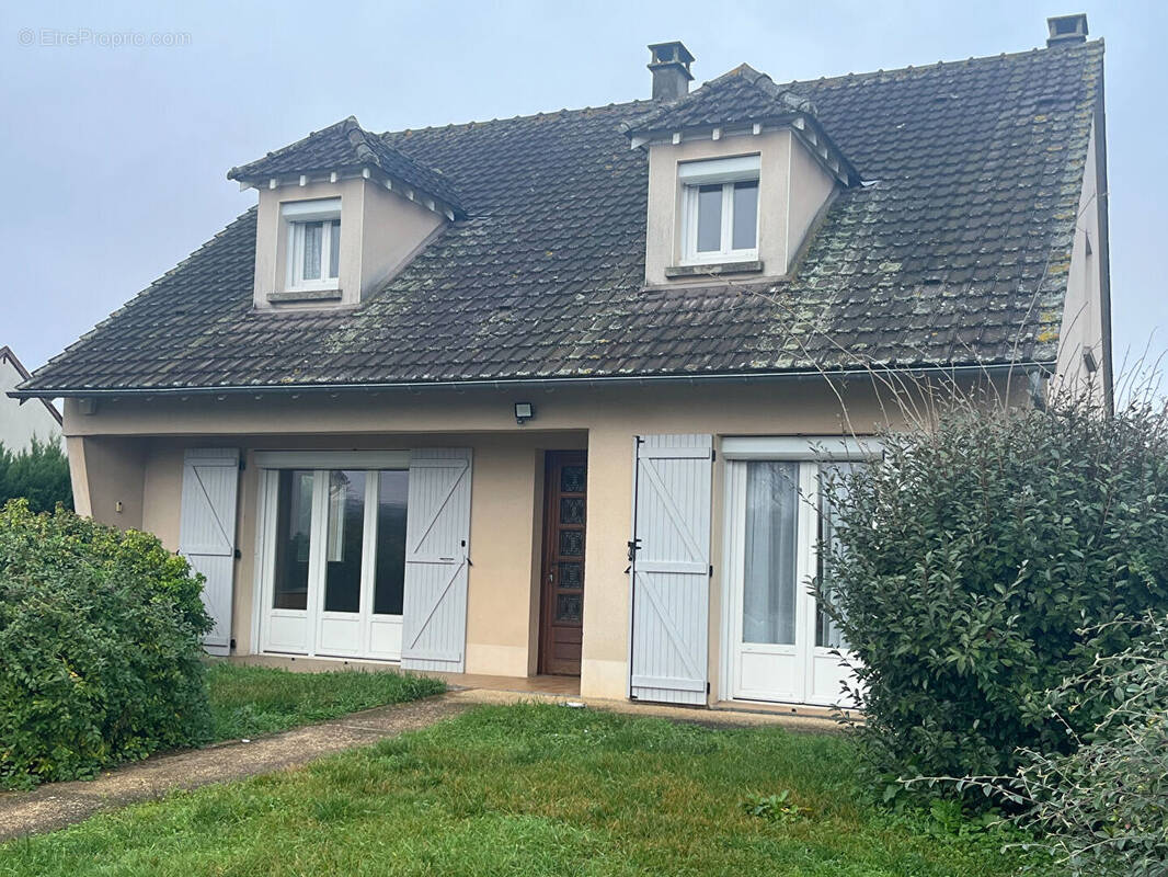 Maison à APPOIGNY