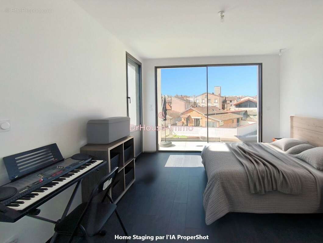 Maison à SAINT-LAURENT-SUR-SAONE