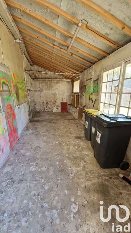 Photo 2 - Maison à MONTMIRAIL