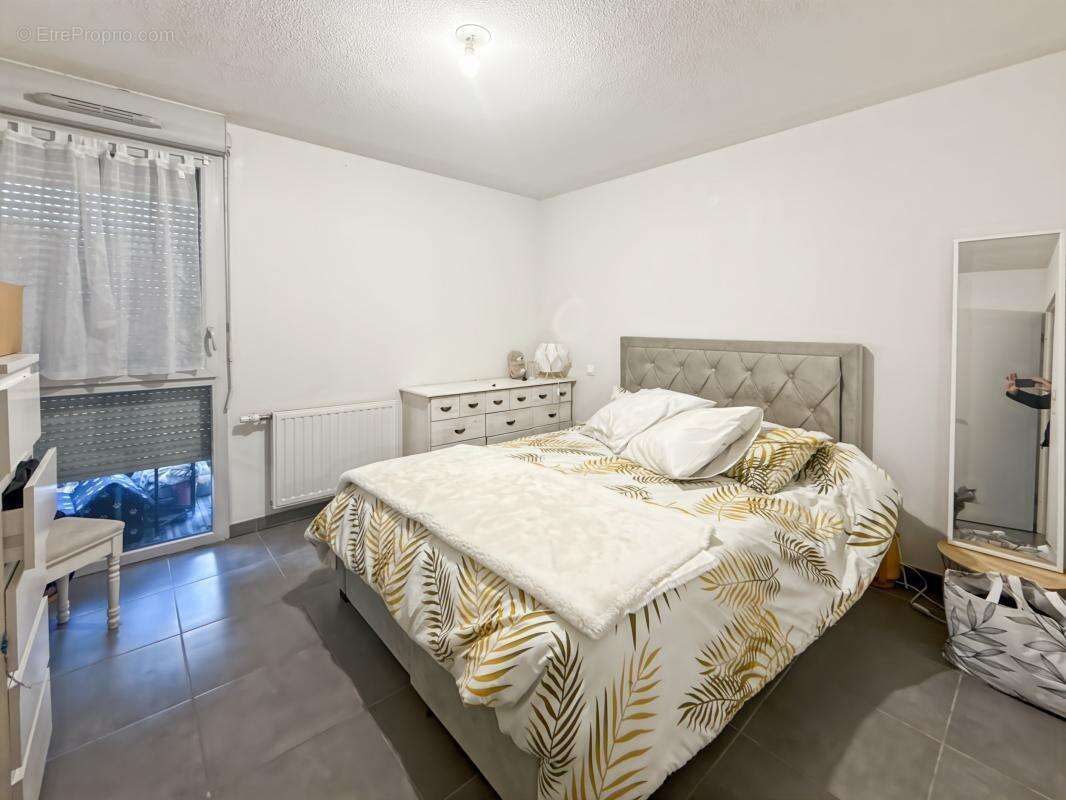 Appartement à CASTELGINEST