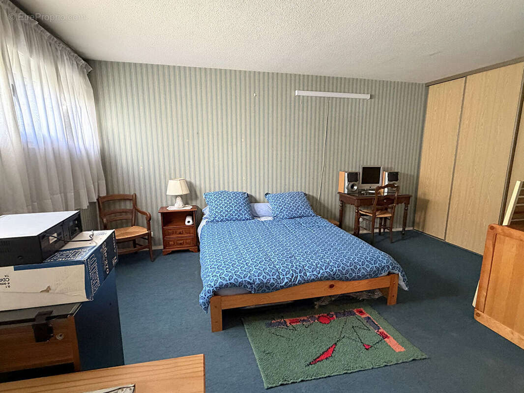 Maison à MONTIGNY-LE-BRETONNEUX