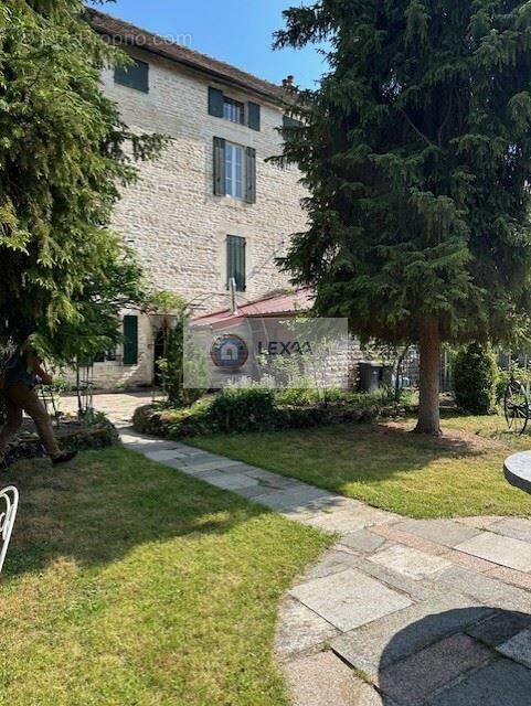 Maison à CHATILLON-SUR-SEINE