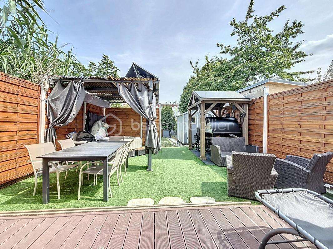 Maison à BONNEUIL-SUR-MARNE