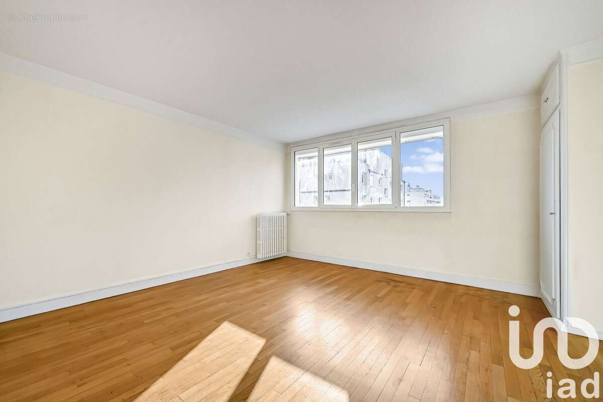 Photo 4 - Appartement à ASNIERES-SUR-SEINE