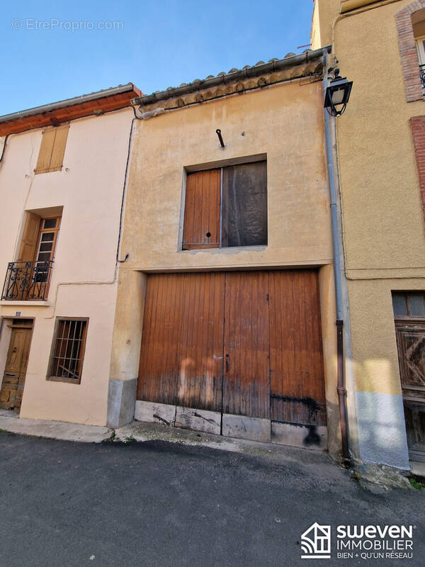 Parking à BOULETERNERE