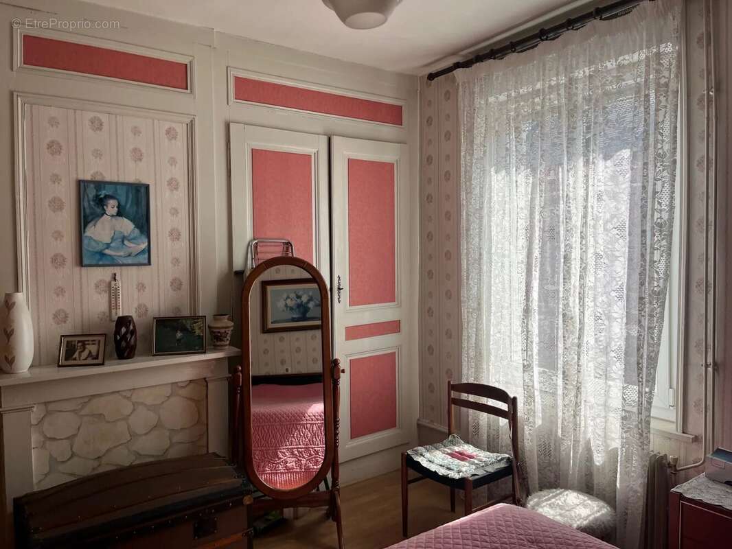 saint Anne proche tous commerces et écoles - photo 7
