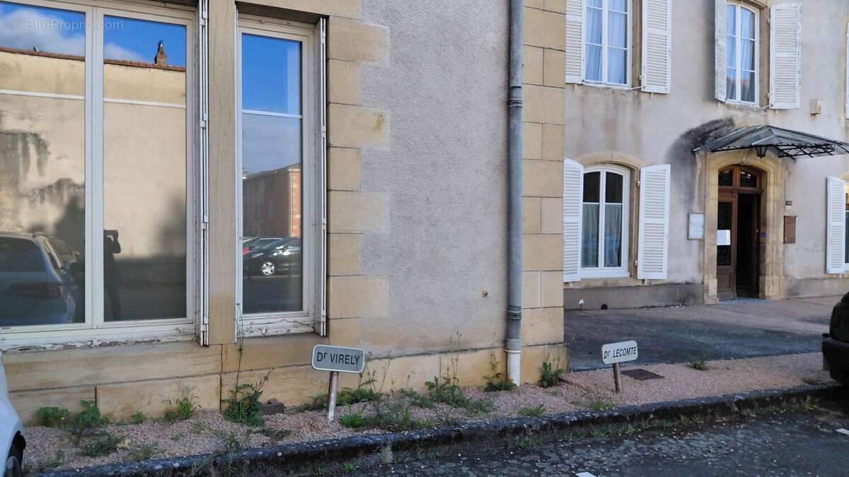 Photo 4 - Appartement à MARCIGNY