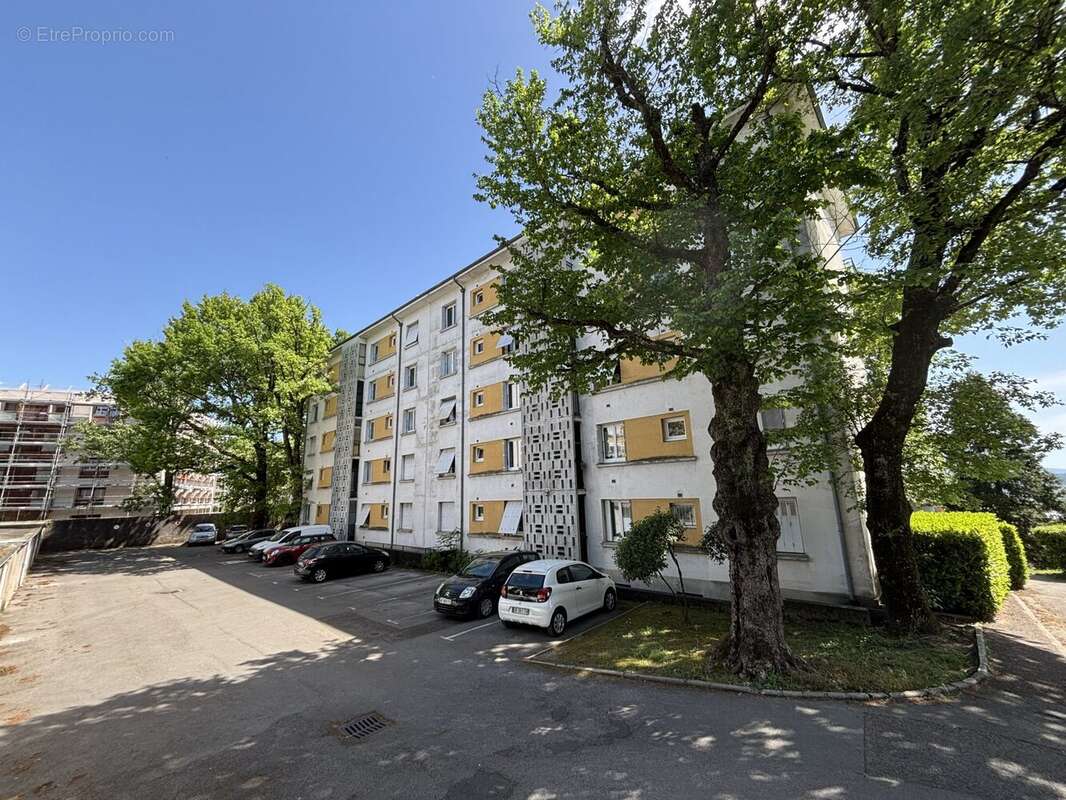 Appartement à AUBENAS