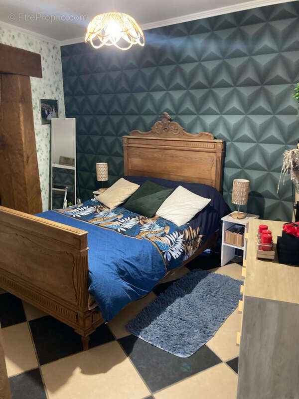 Maison à VAUX-ANDIGNY