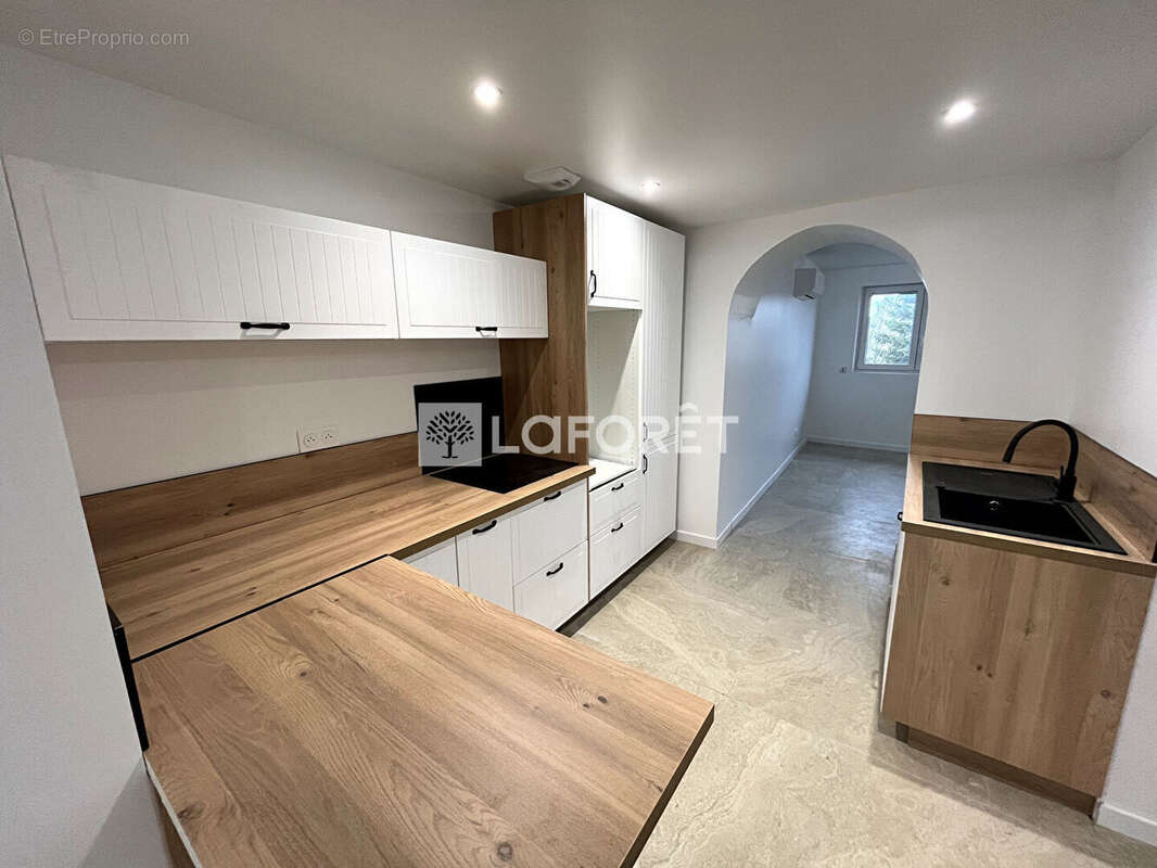 Maison à OINVILLE-SUR-MONTCIENT