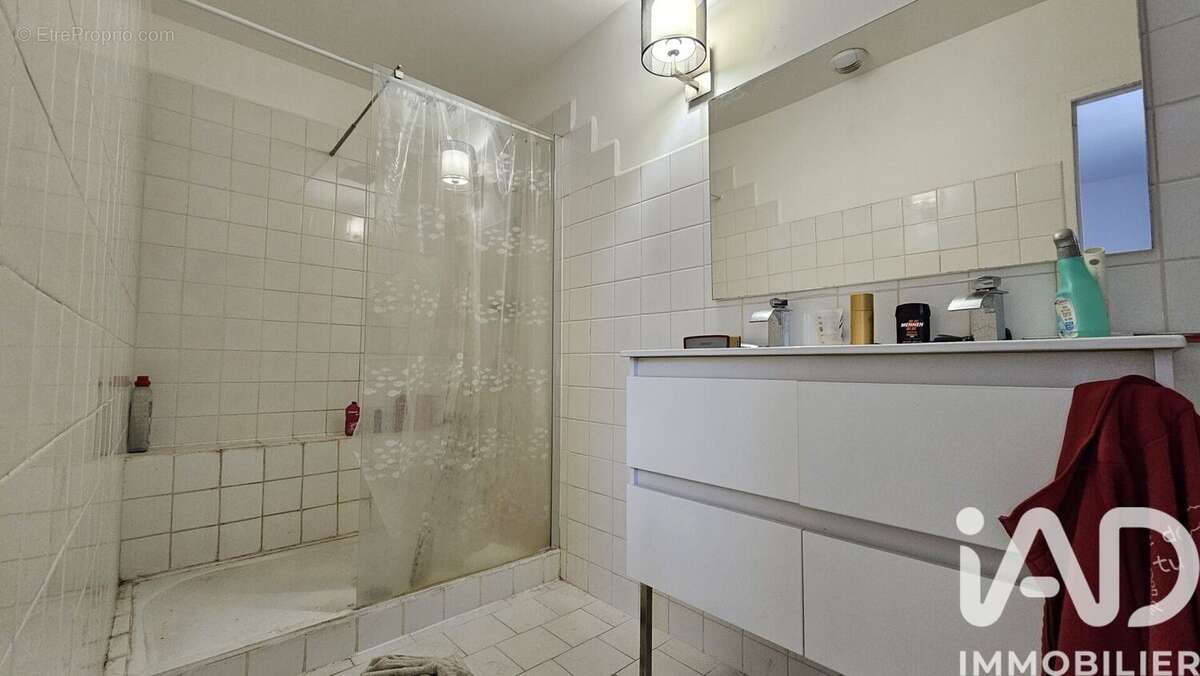 Maison 57 m² à Saint-Etienne-Des-Sorts  - photo 4