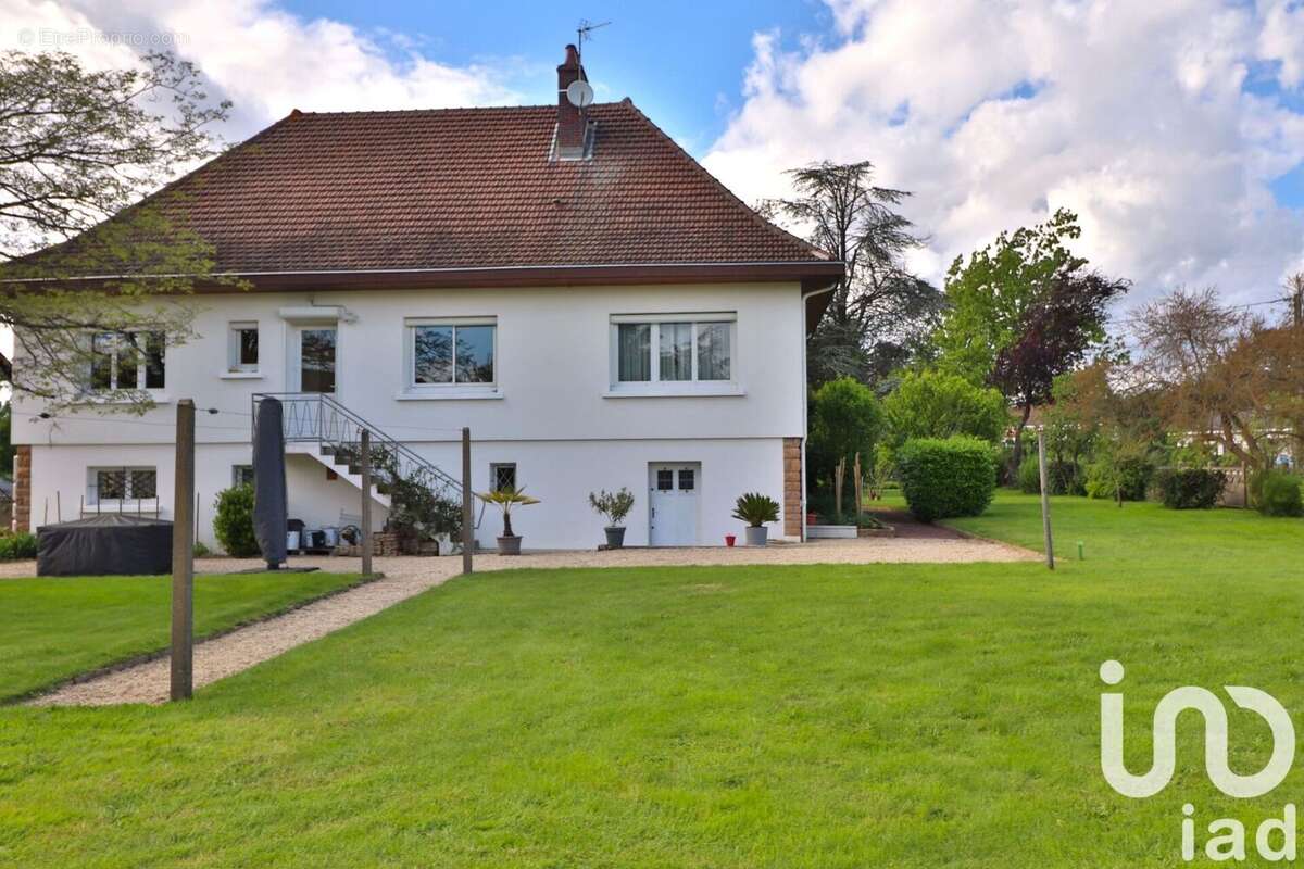 Photo 4 - Maison à MONTCEAU-LES-MINES