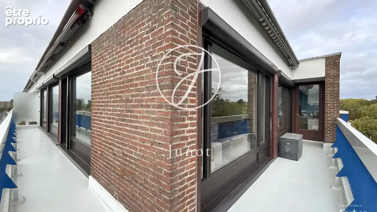 Roubaix – PARC BARBIEUX – Appartement  – 5 pièces – 159,14m² – 4 chambres – Terrasse – Garage – Cave - photo 3