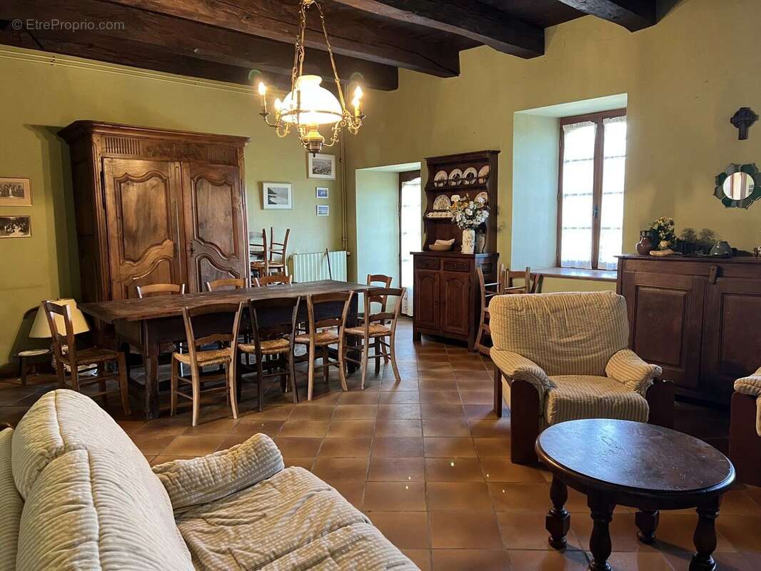 Maison à MANHAC