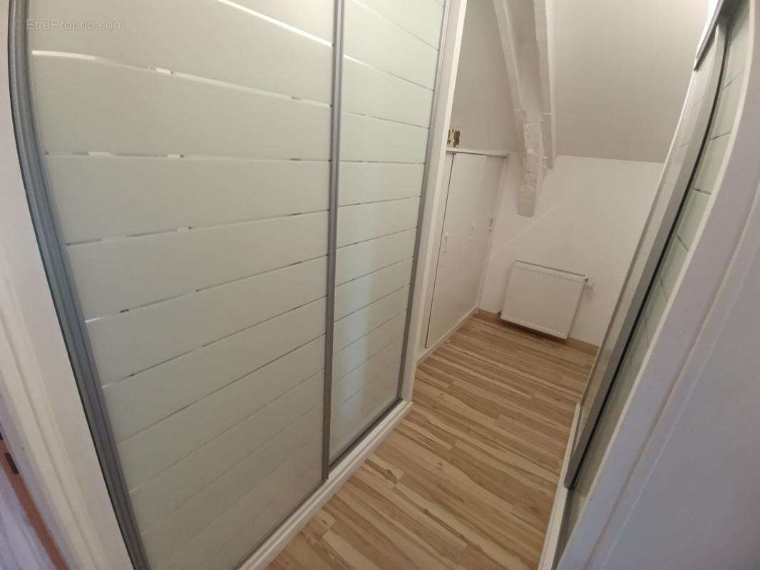 Maison à COULANS-SUR-GEE