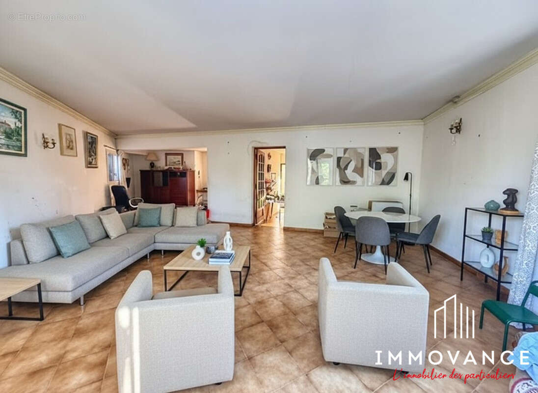 Maison à VENDARGUES