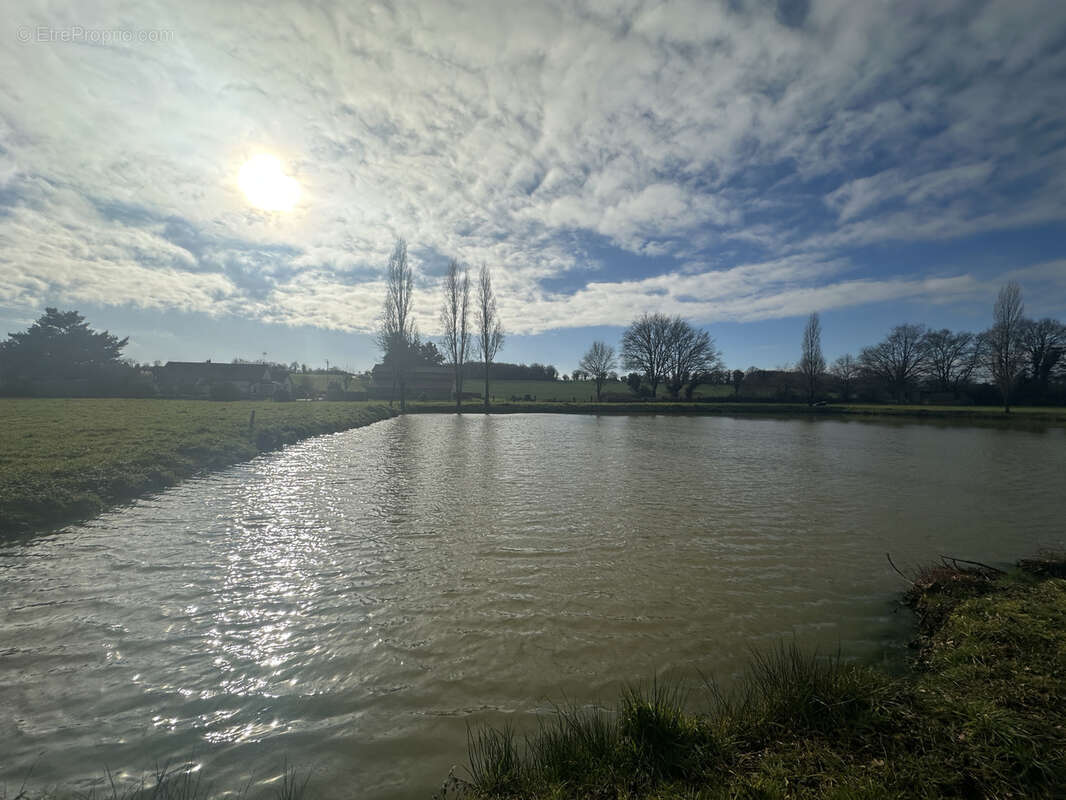 Maison à CHALLAIN-LA-POTHERIE