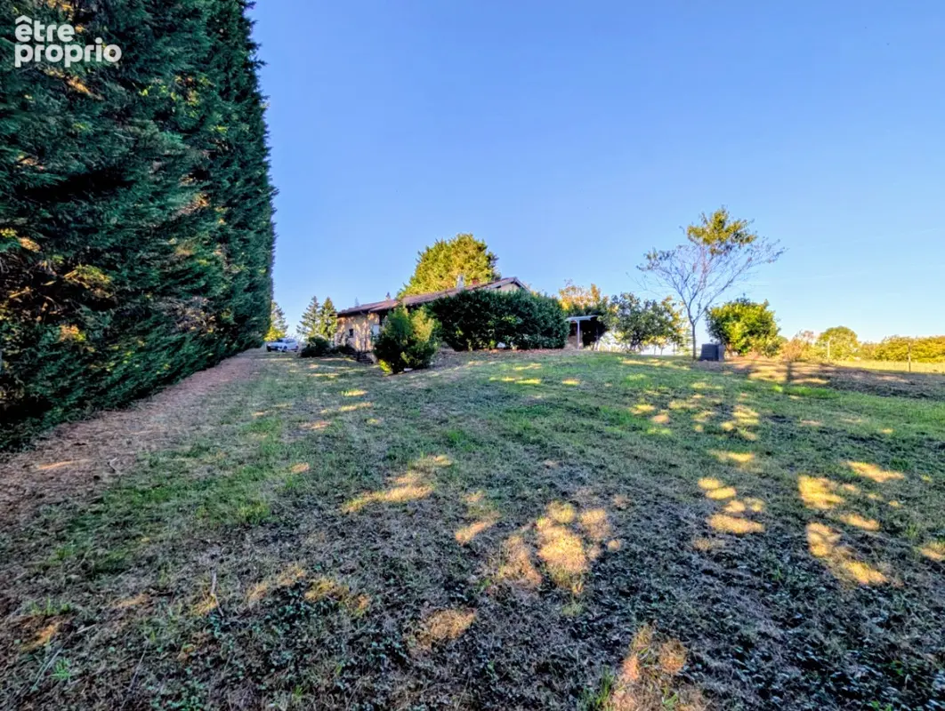En pleine campagne - Maison  -Serpaize 4 pièces - 90 m2 - photo 3