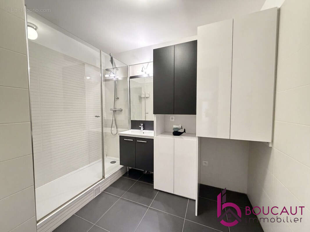 Appartement à LE PLESSIS-ROBINSON