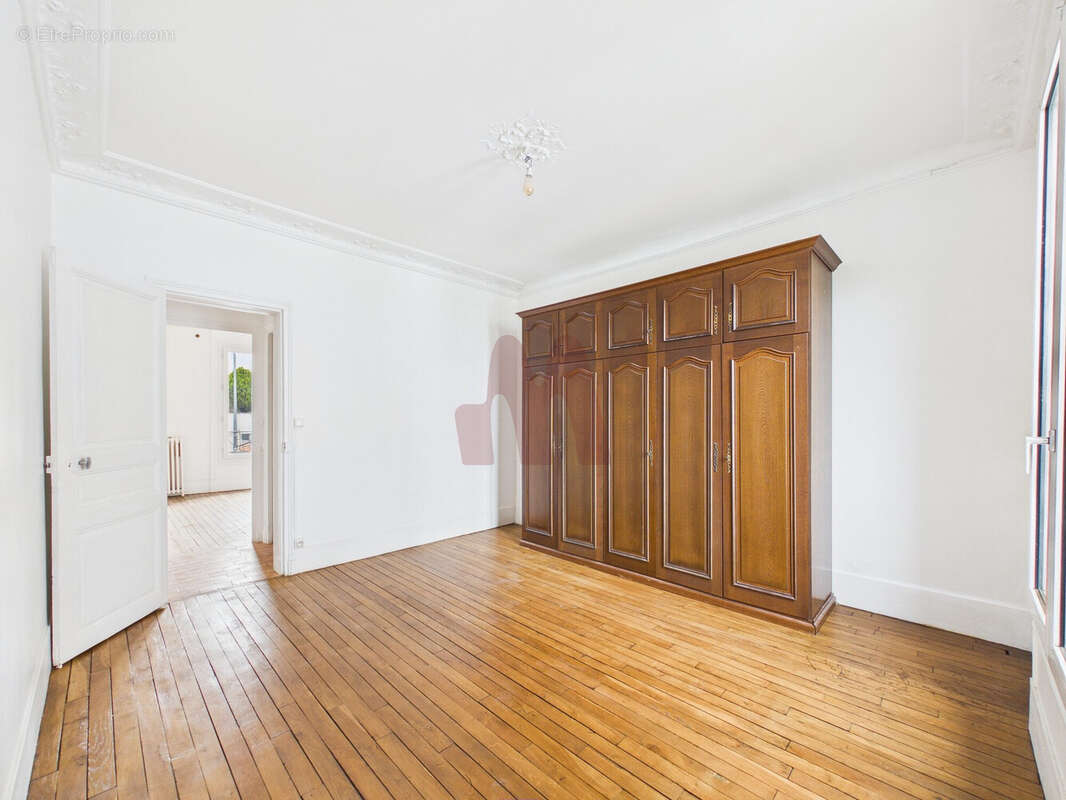 Appartement à ISSY-LES-MOULINEAUX