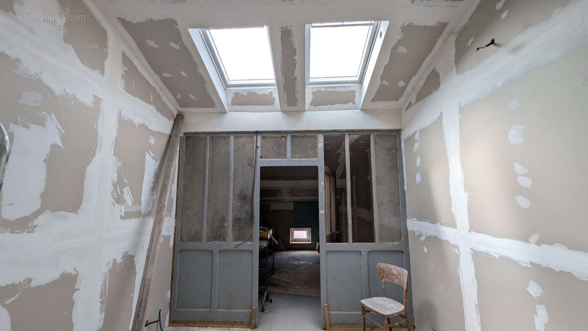 Appartement à ARS-SUR-MOSELLE