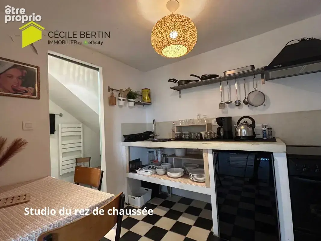 Maison 58 m² à Arles  - photo 4