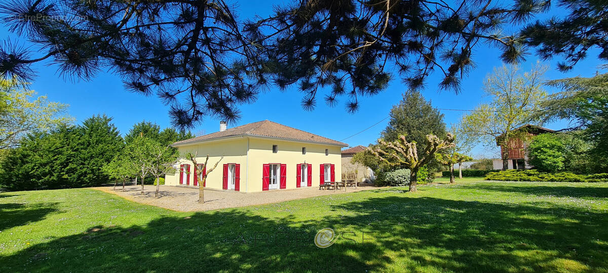 Maison à GRATELOUP-SAINT-GAYRAND
