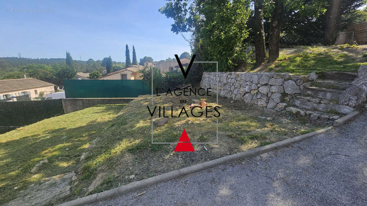 Maison à SAINT-PAUL-EN-FORET