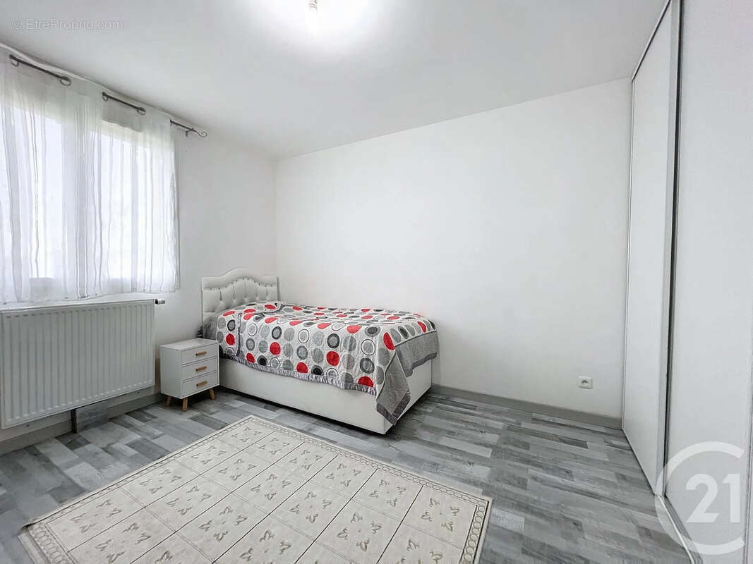 Maison à MAROLLES-SUR-SEINE