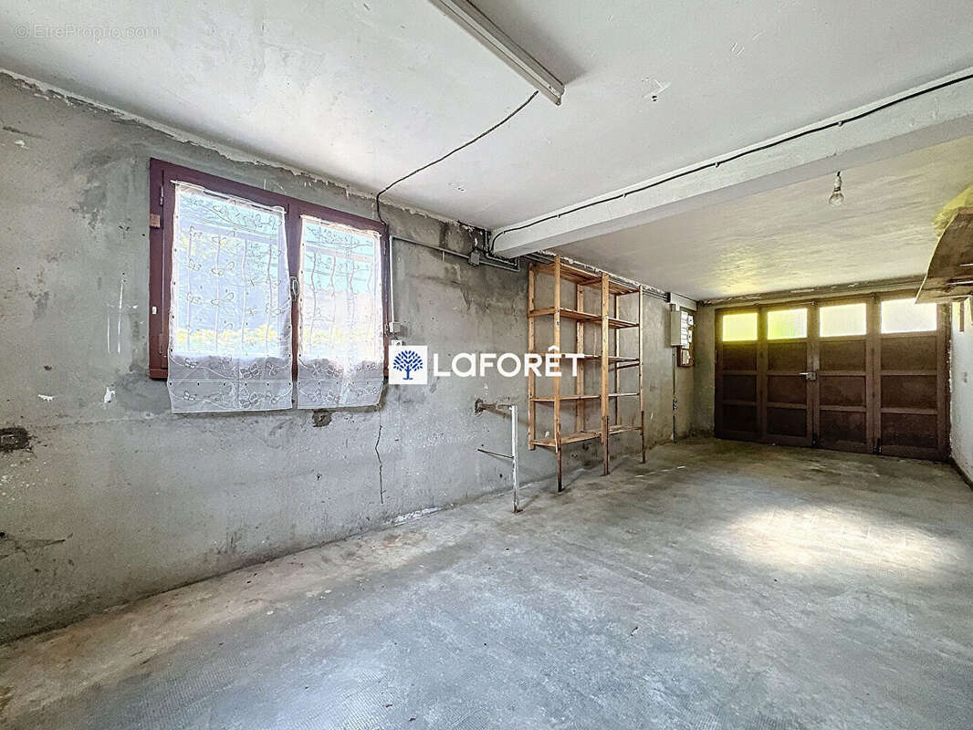 Maison à MUR-DE-BARREZ