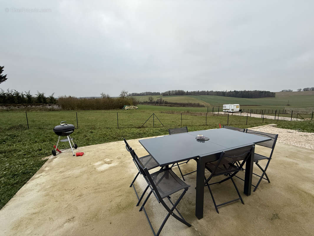 Maison à AMPILLY-LE-SEC