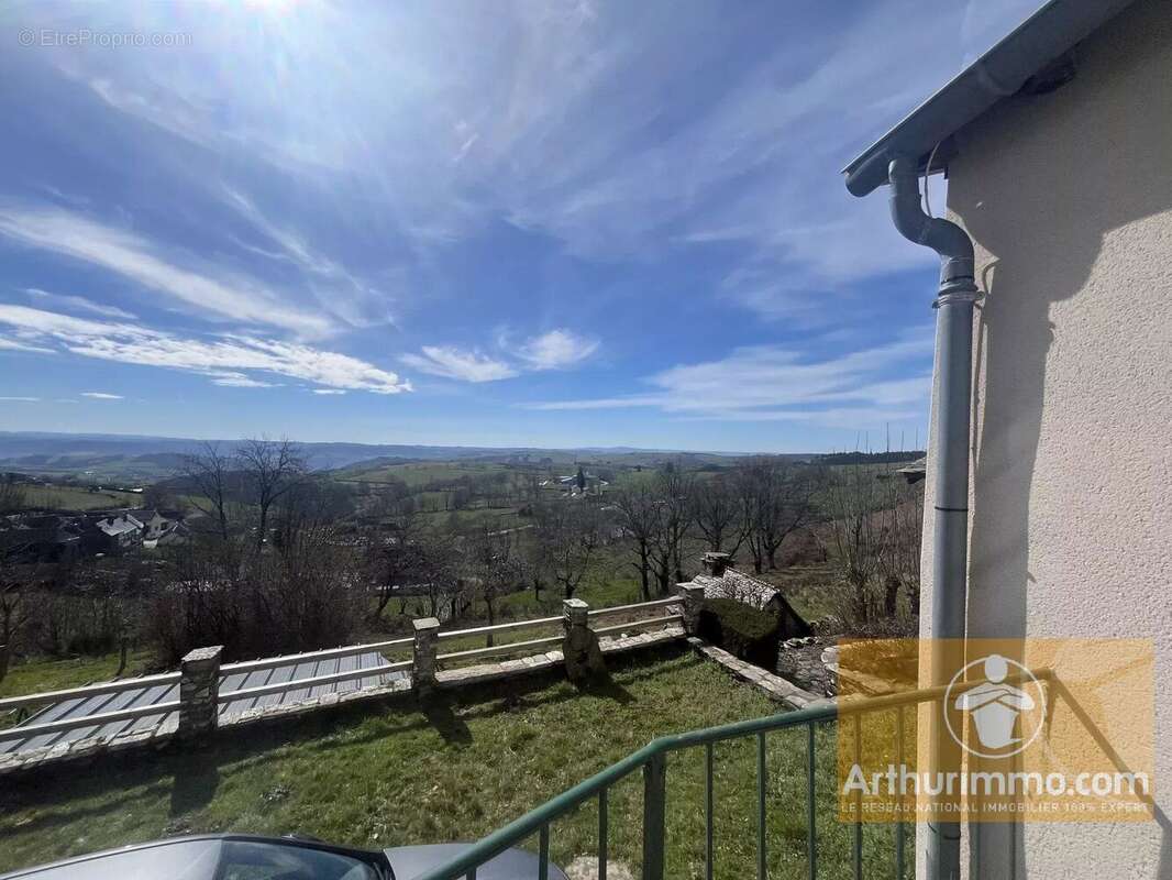 Maison à LES HERMAUX