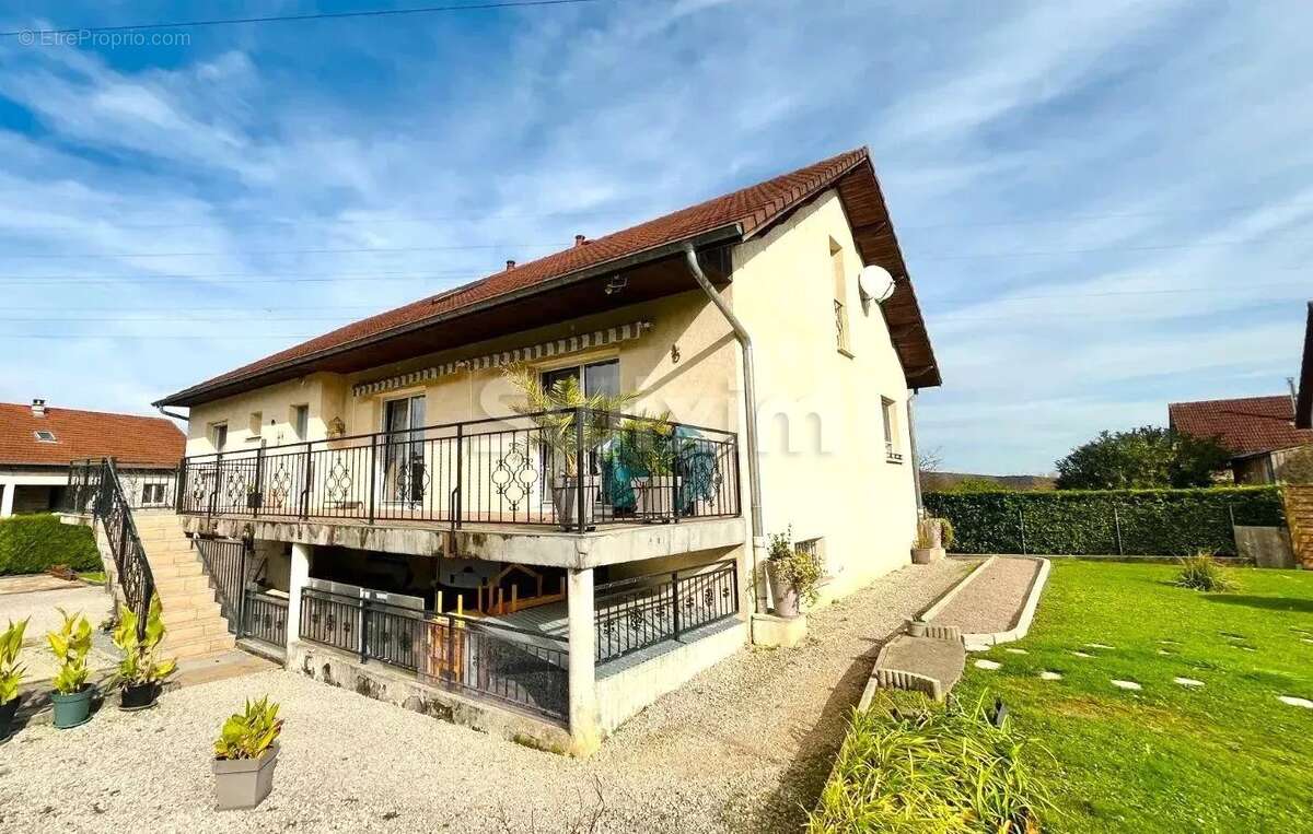 Maison à CHALEZEULE