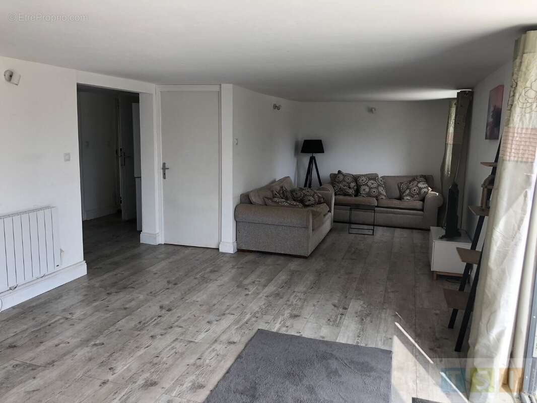 Maison sur deux niveaux proche des commodités - photo 9
