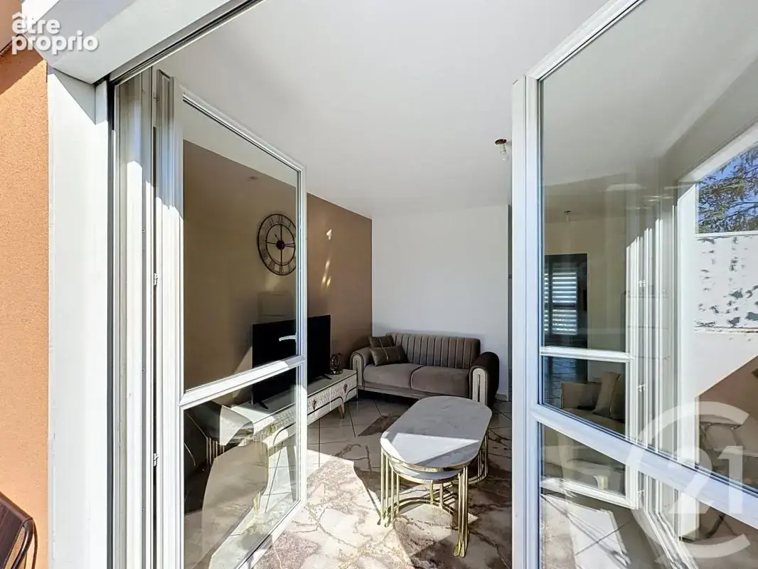 Appartement 4 pièces 76 m² à vendre à Saint-Fons (69190) - photo 14