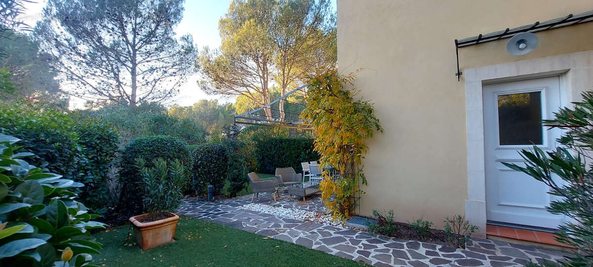 Maison à LA MOTTE