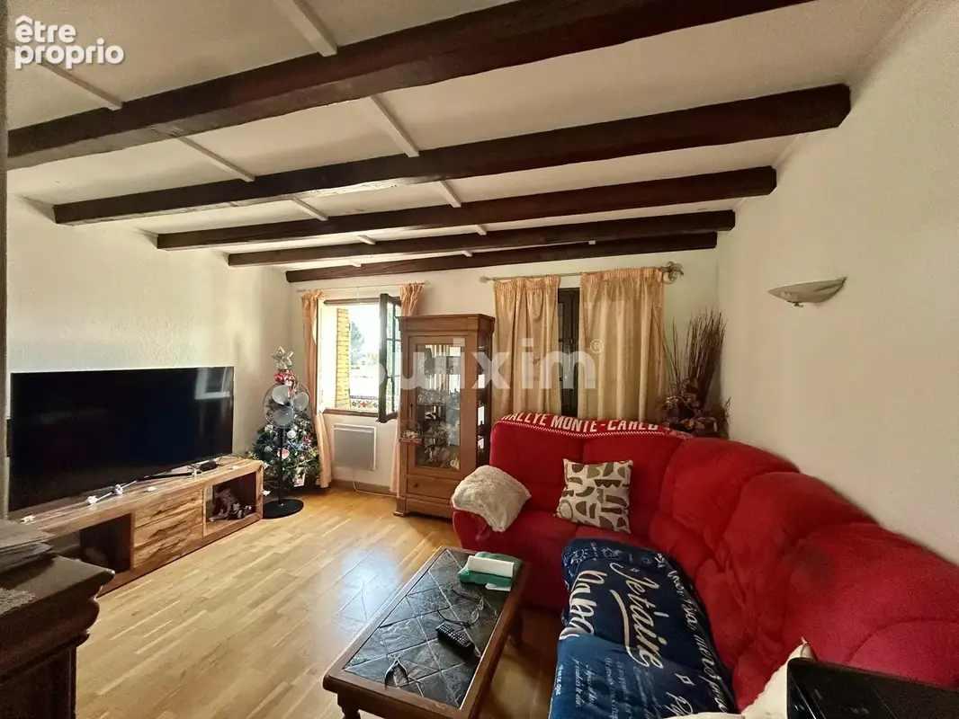 Superbe bastide en pierre de 500 m² à La Motte - photo 11
