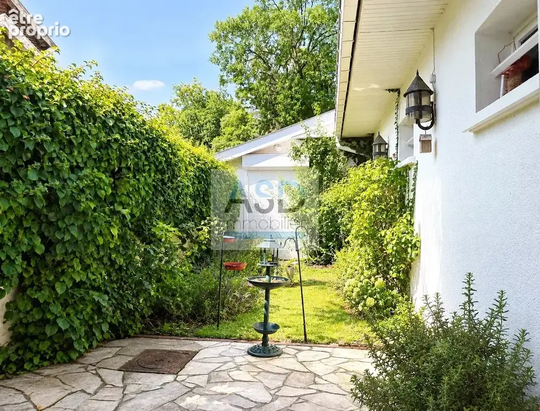 Maison 6 pièces 180 m² · à Carvin · 180 m² · 239 500 €