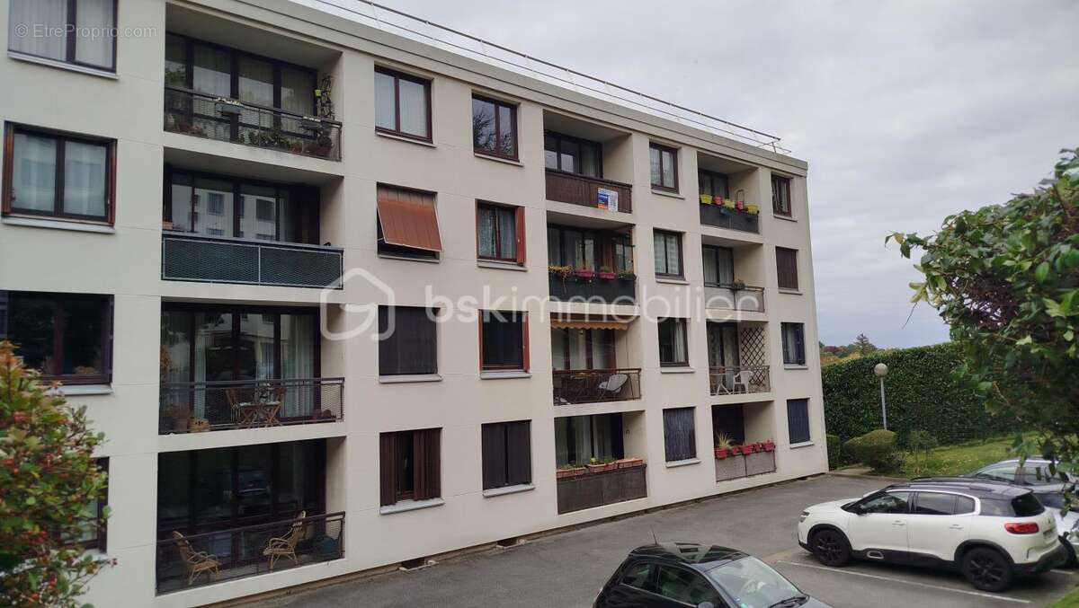 Appartement à LE PECQ