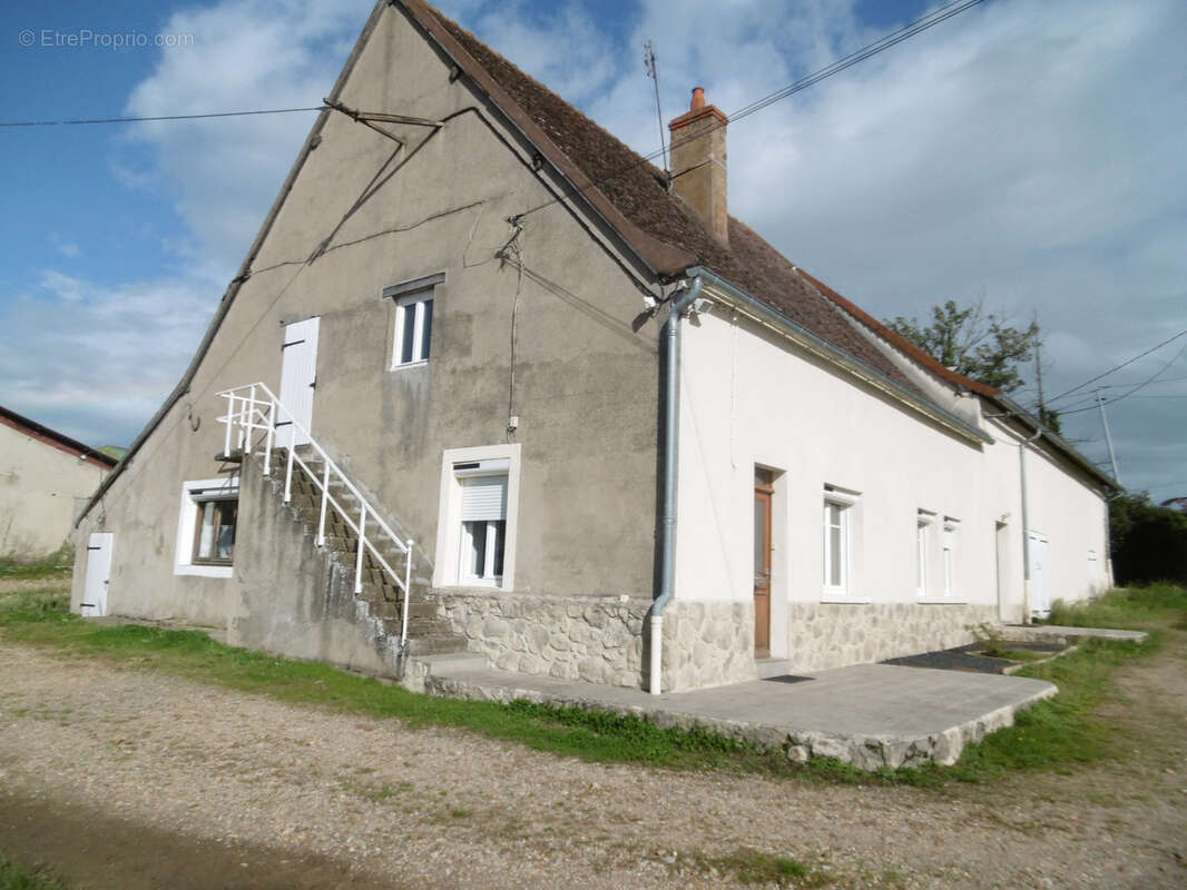 Maison à VERSAUGUES