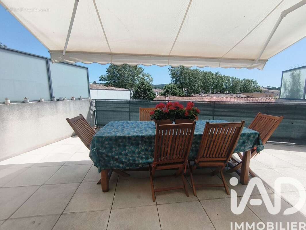 Photo 2 - Appartement à SIX-FOURS-LES-PLAGES
